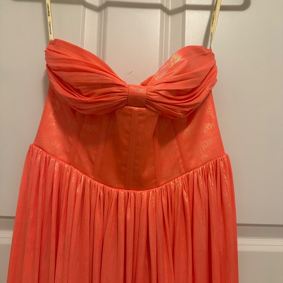 Bronx and Banco Pink Florence Strapless Metallic Gown - Picture 14 of 16